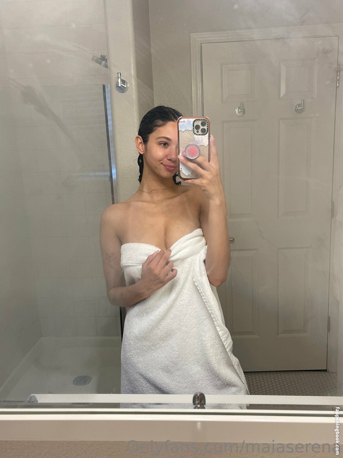 Maia Serena Nude OnlyFans Leaks