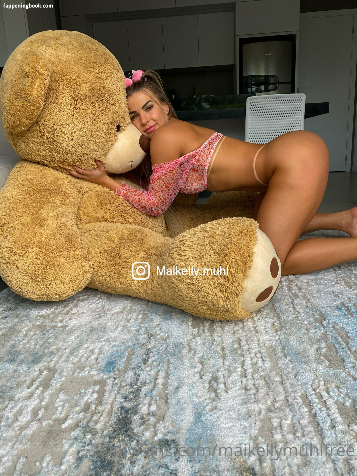 maikellymuhlfree Nude OnlyFans Leaks