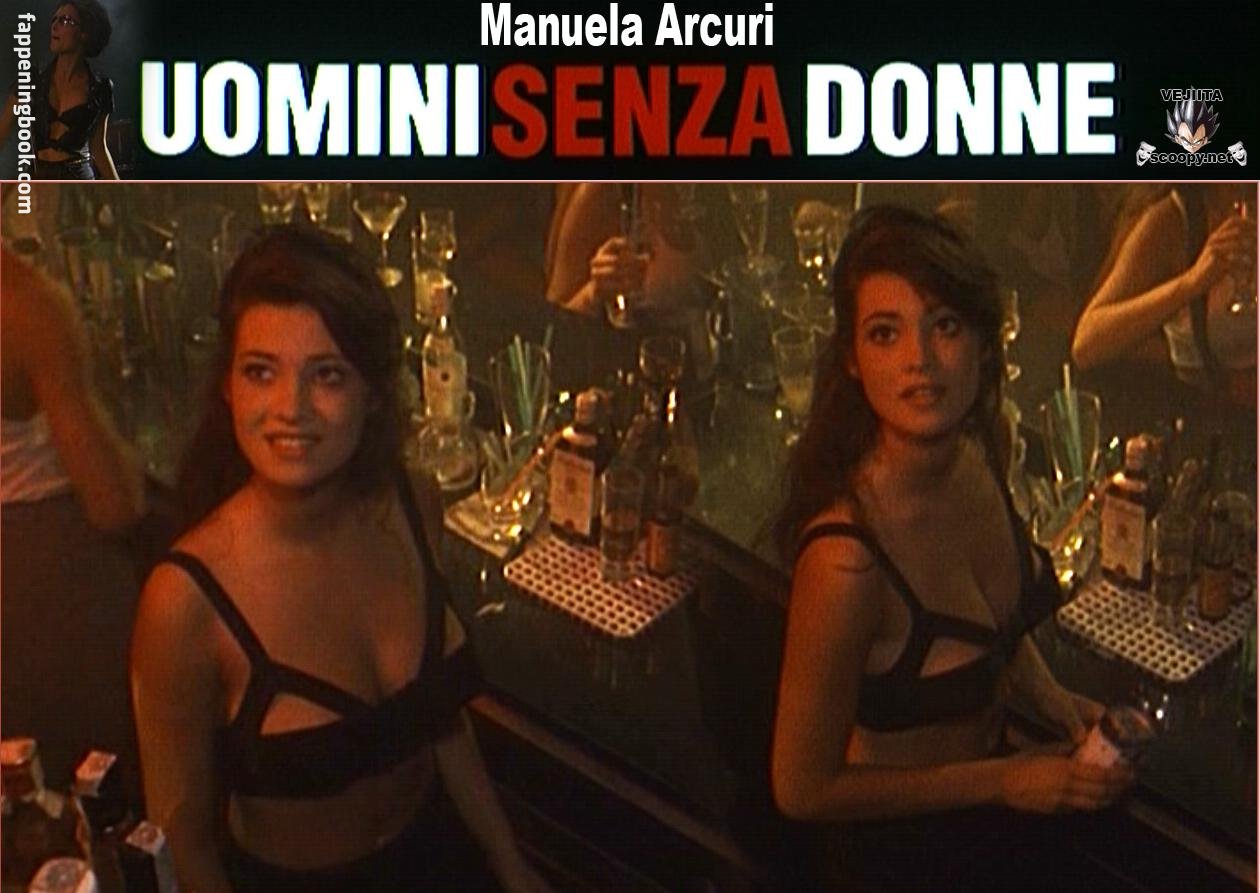 Manuela Arcuri Nude