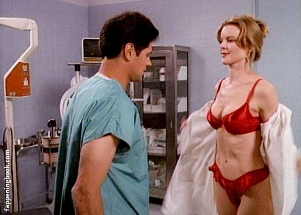 Marcia Cross Nude