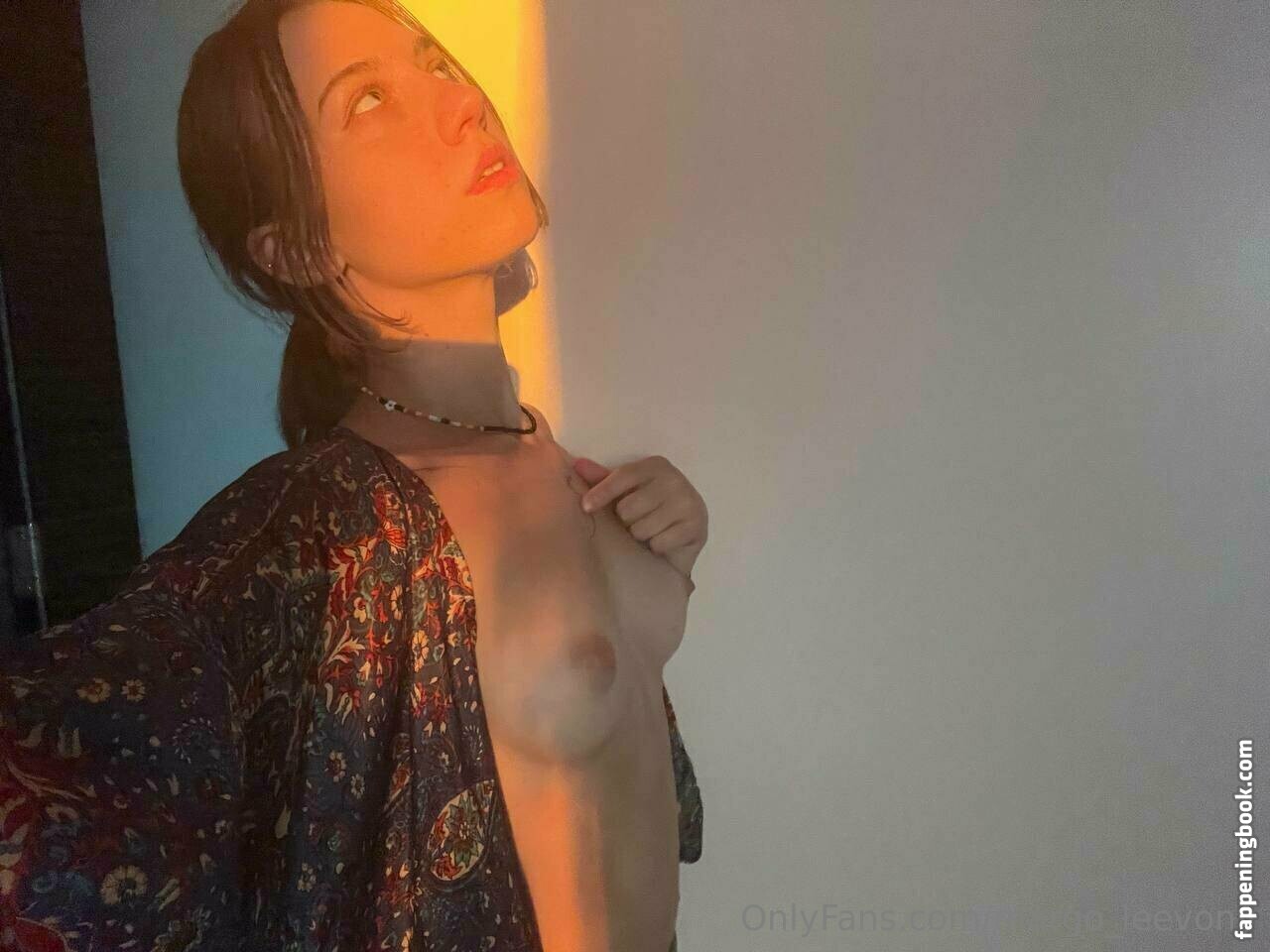 Margo Leevony Nude Onlyfans Leaks The Fappening Photo