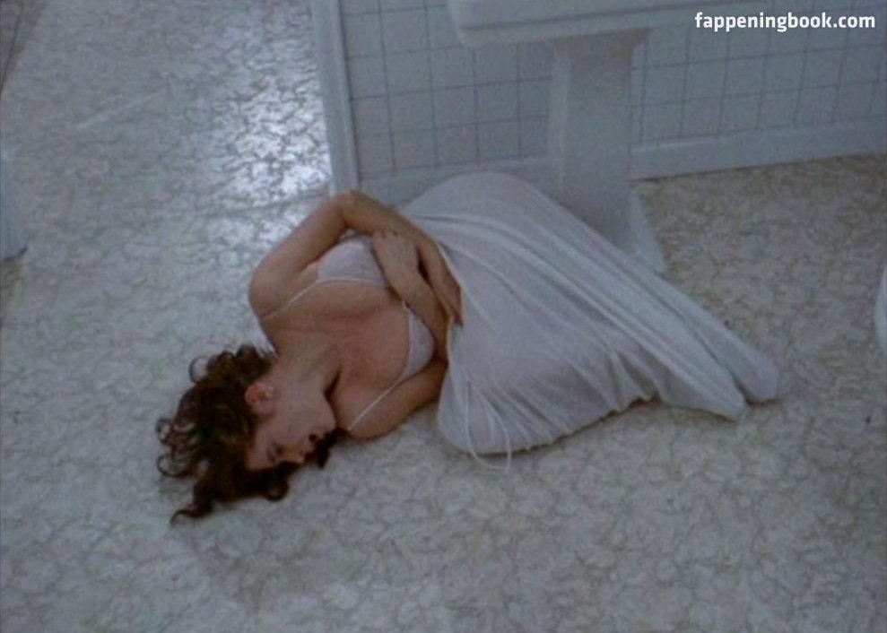 Margot Kidder Nude