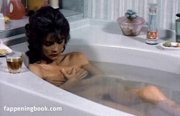 Margot Kidder Sex Scene – The Reincarnation Of Peter Proud (1:13) |  NudeBase.com