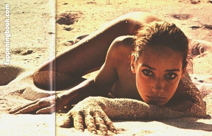 Marisa Berenson Nude