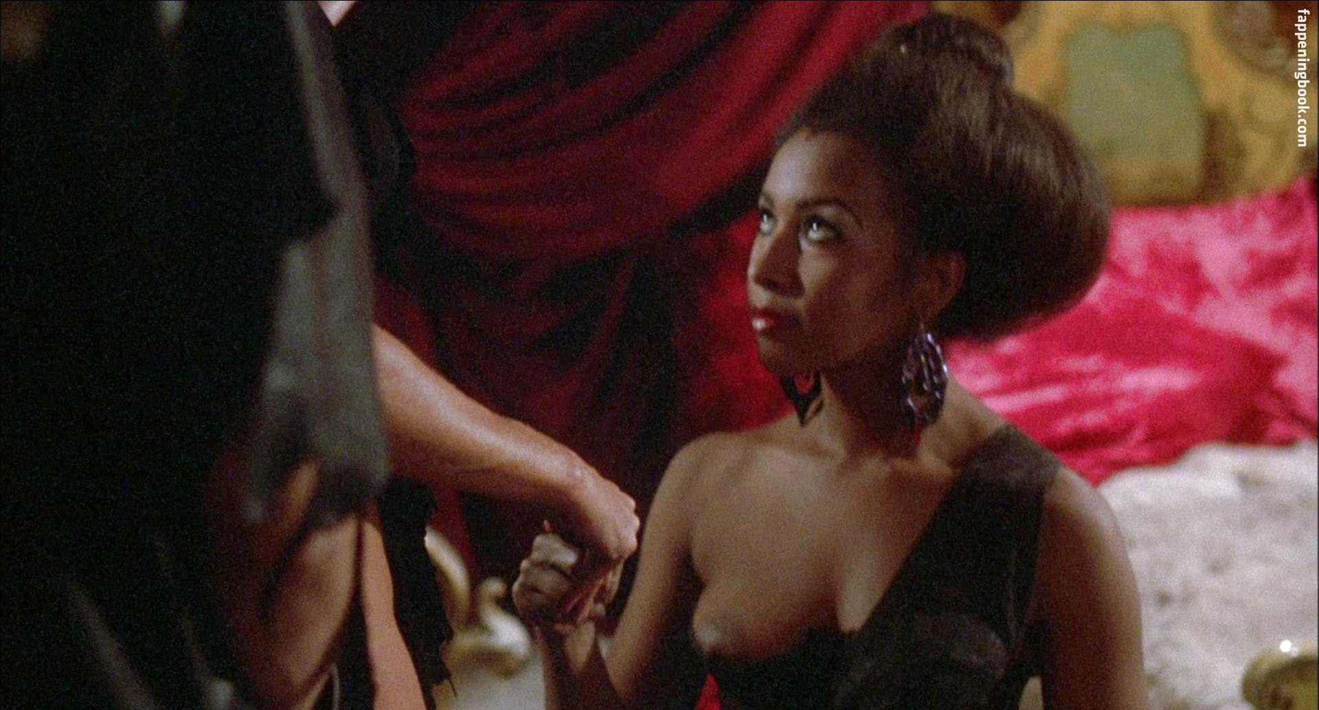 Nude Roles in Movies: Howling II: Your Sister Is a Werewolf (1985), Tank Ma...