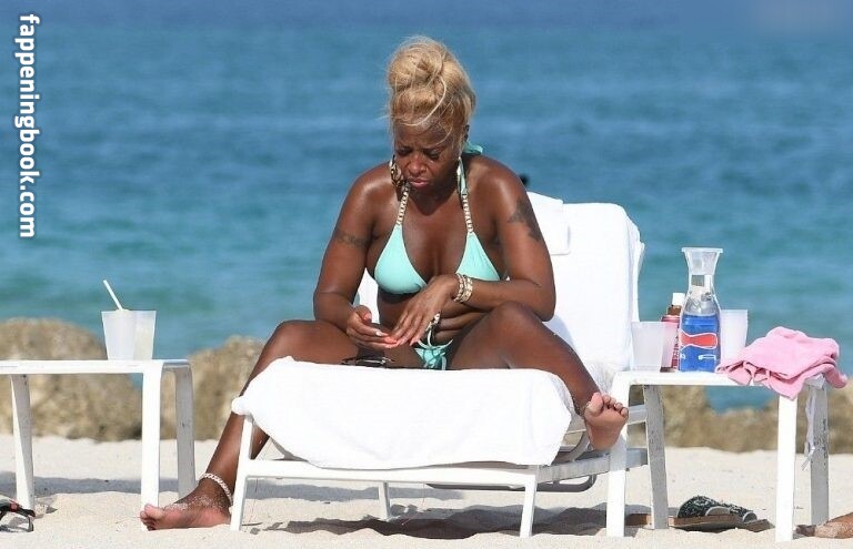 Mary J. Blige Fapello Latest Exclusive Leaked Photos