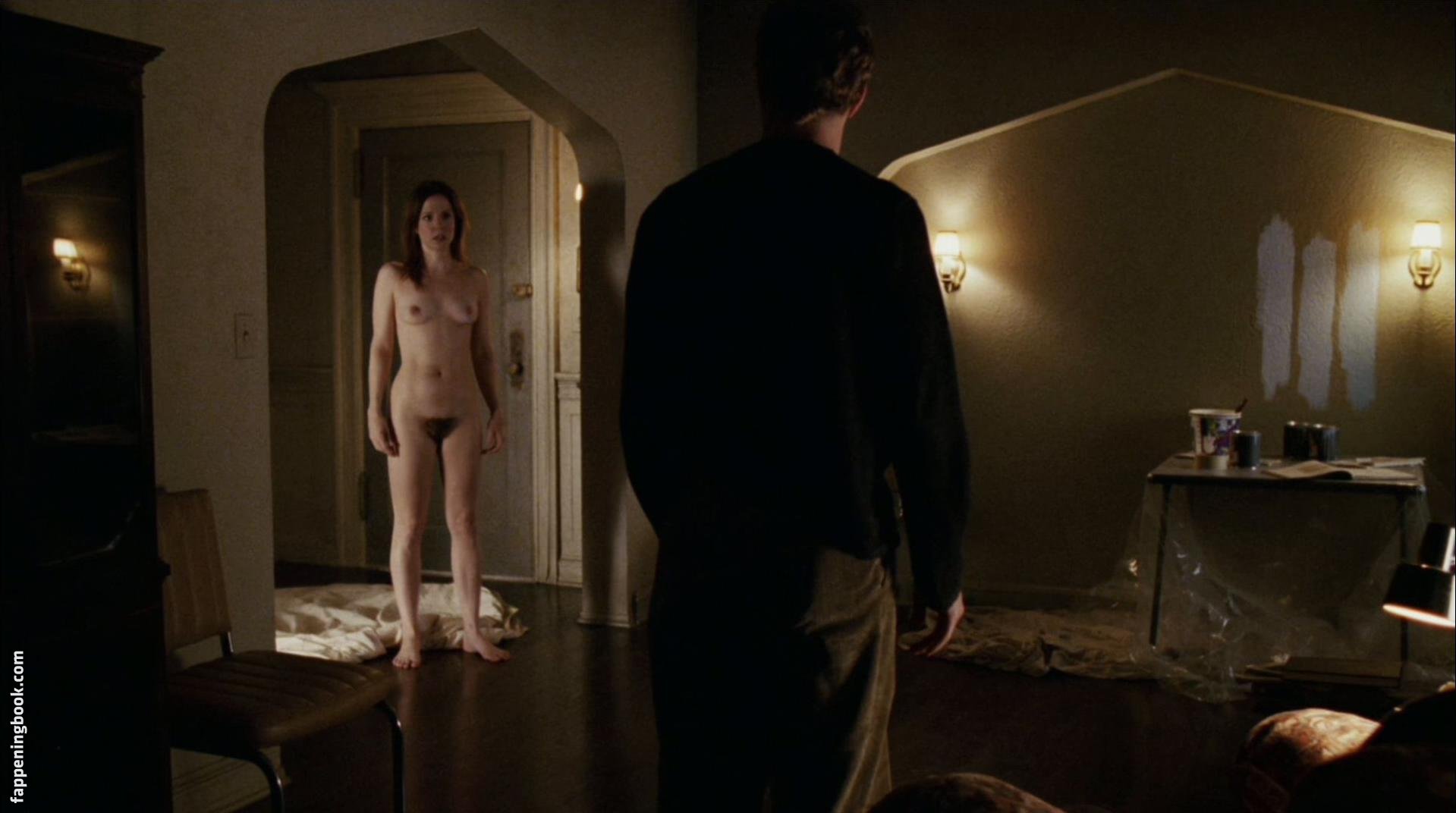 Mary-Louise Parker Nude.