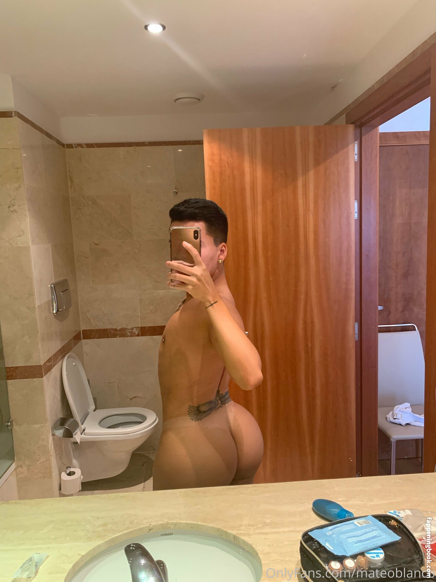 mateoblanco Nude OnlyFans Leaks