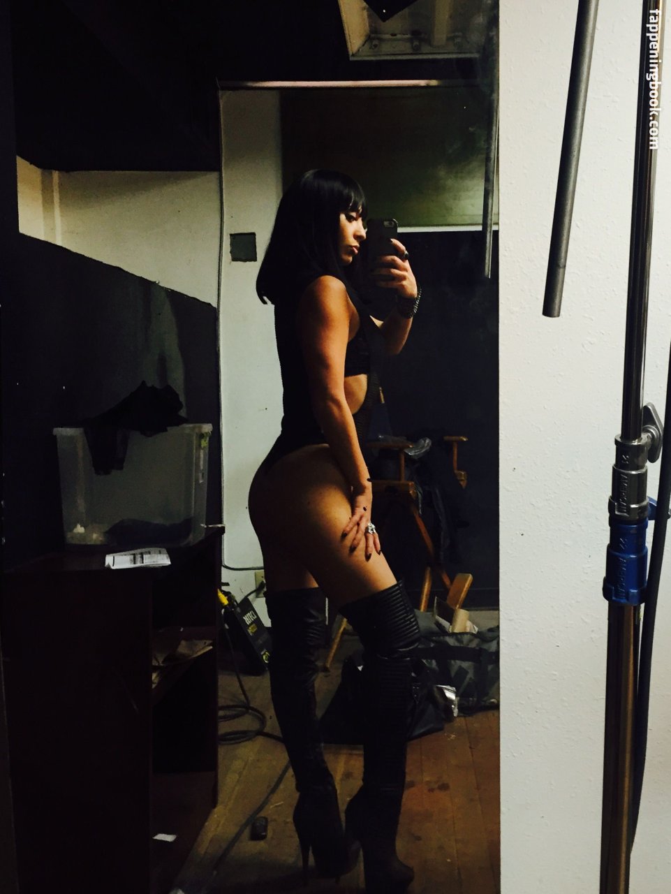 Maxine (WWE) Nude