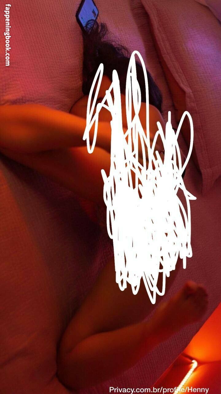 Mc Henny Nude