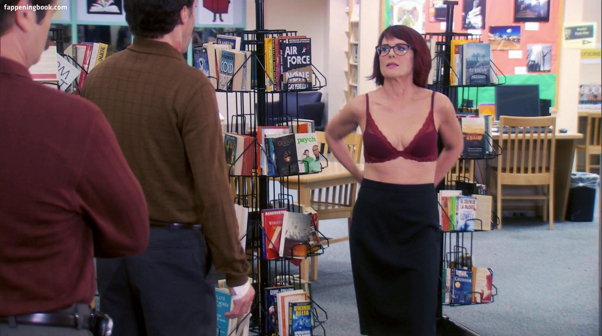 Megan Mullally Nude, The Fappening - Photo #378295 - FappeningBook.
