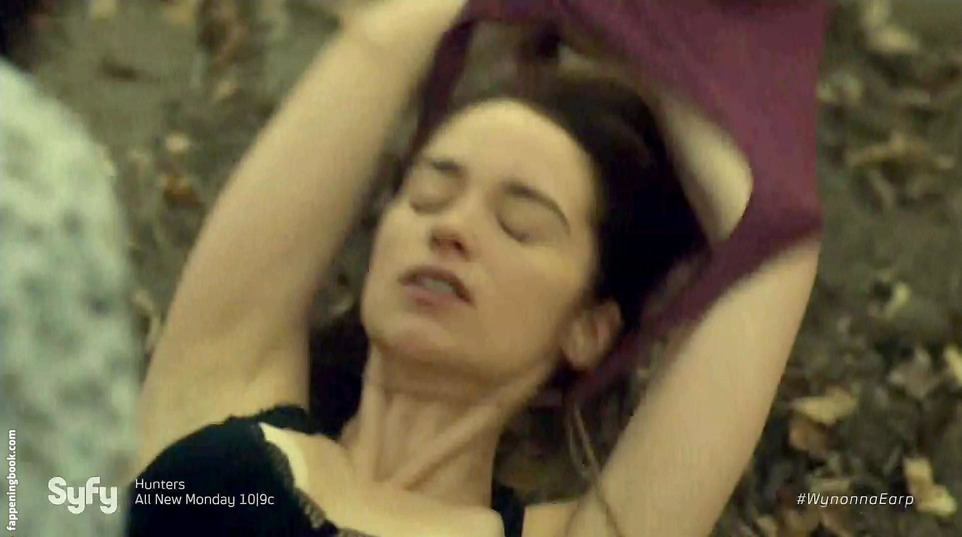 Melanie Scrofano Nude