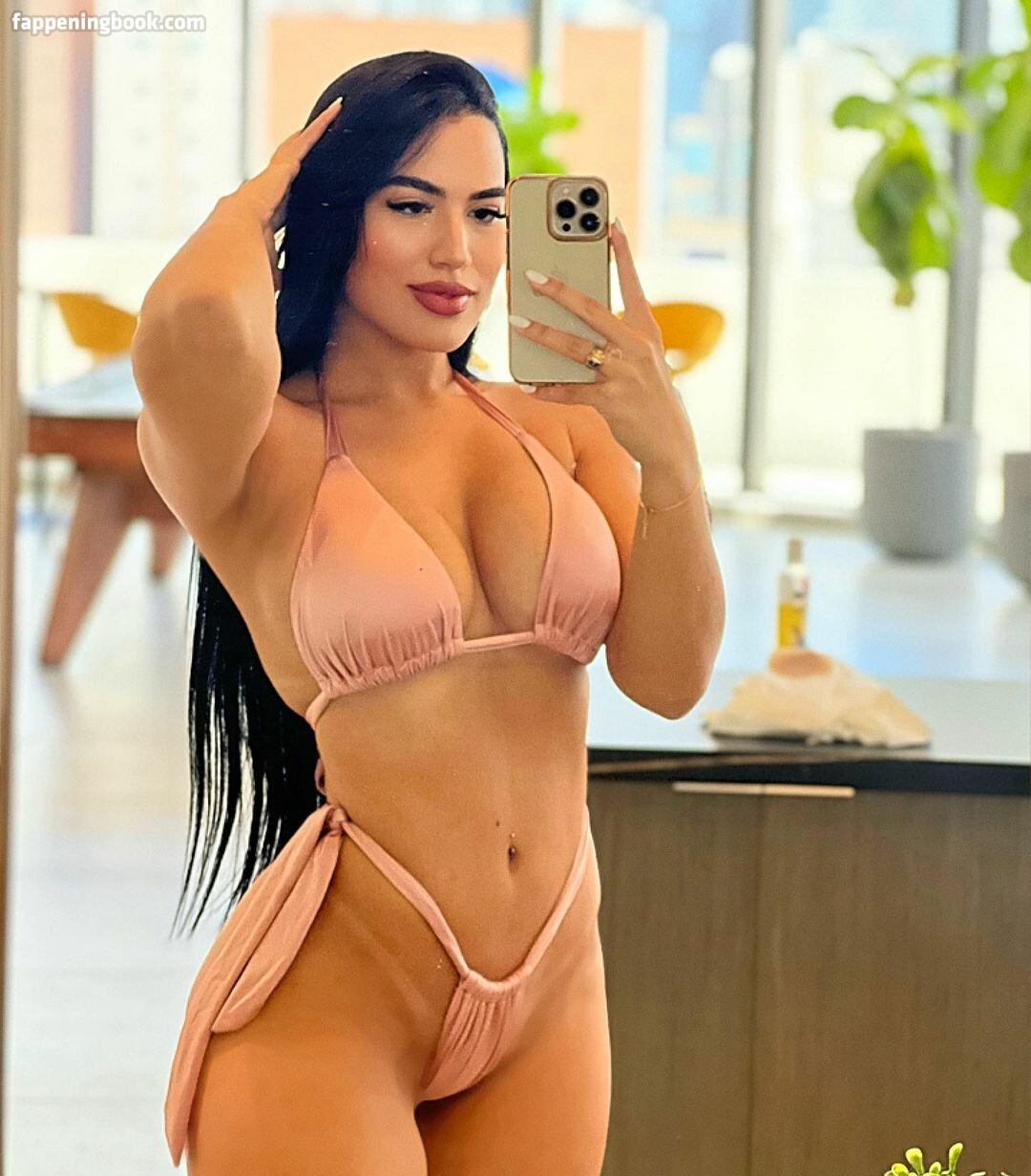Melany Fernandez Nude