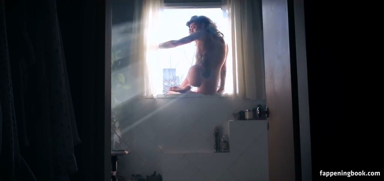Melina Ascune Nude