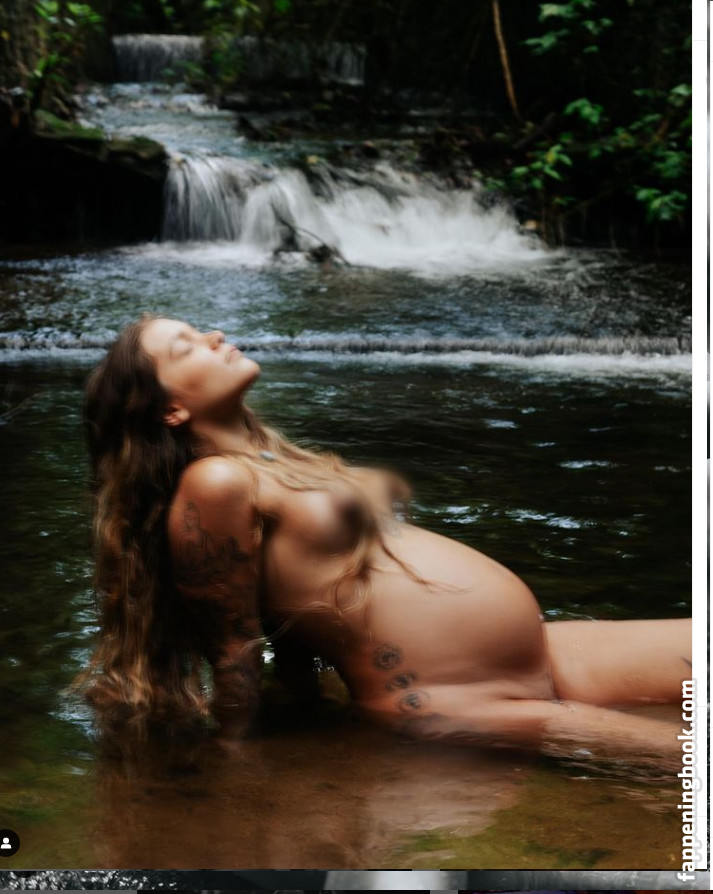 Melissa Breia Nude