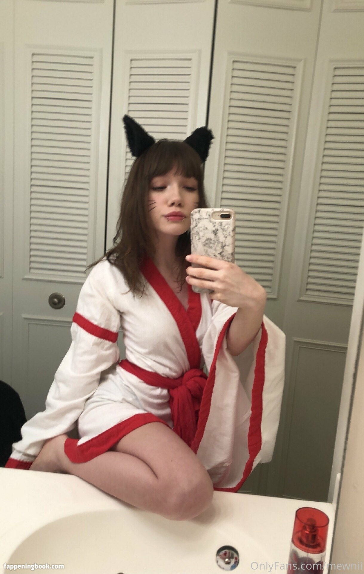 mewnii Nude OnlyFans Leaks