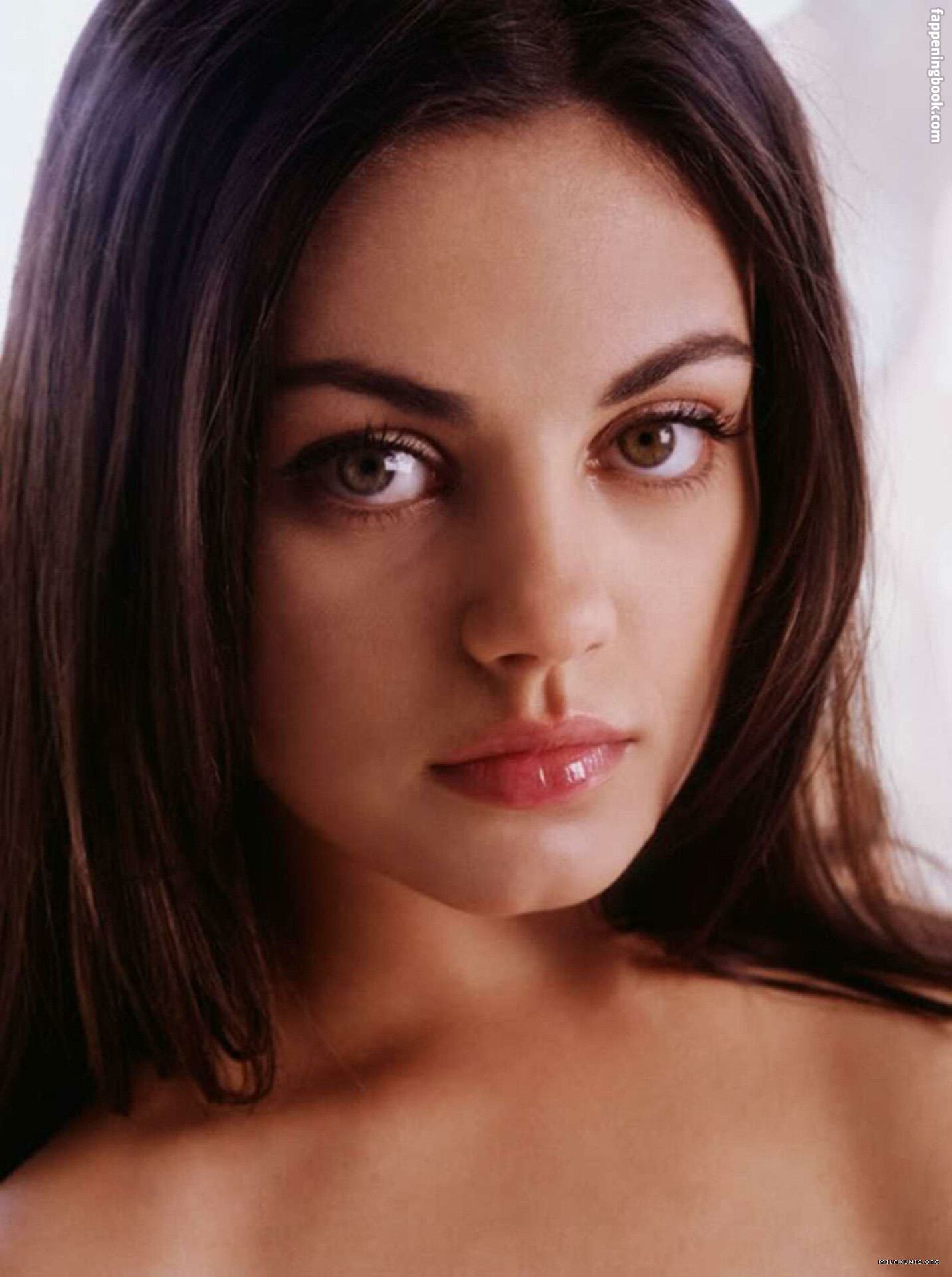 Mila Kunis Nude The Fappening Photo Fappeningbook
