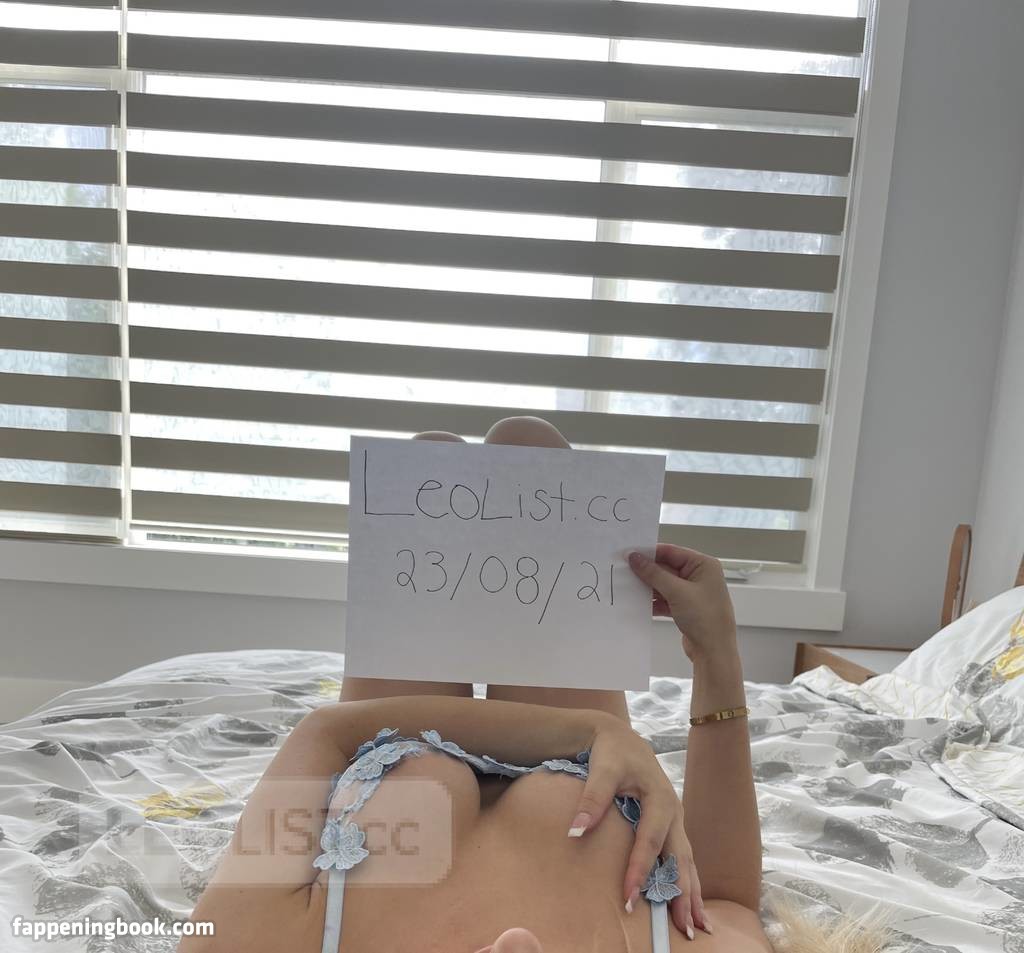 Milan Rose Nude OnlyFans Leaks