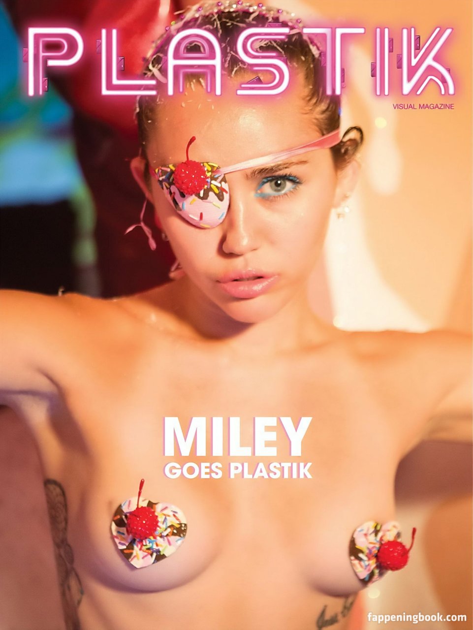 https://fappeningbook.com/photos/m/i/miley-cyrus/1000/389.jpg