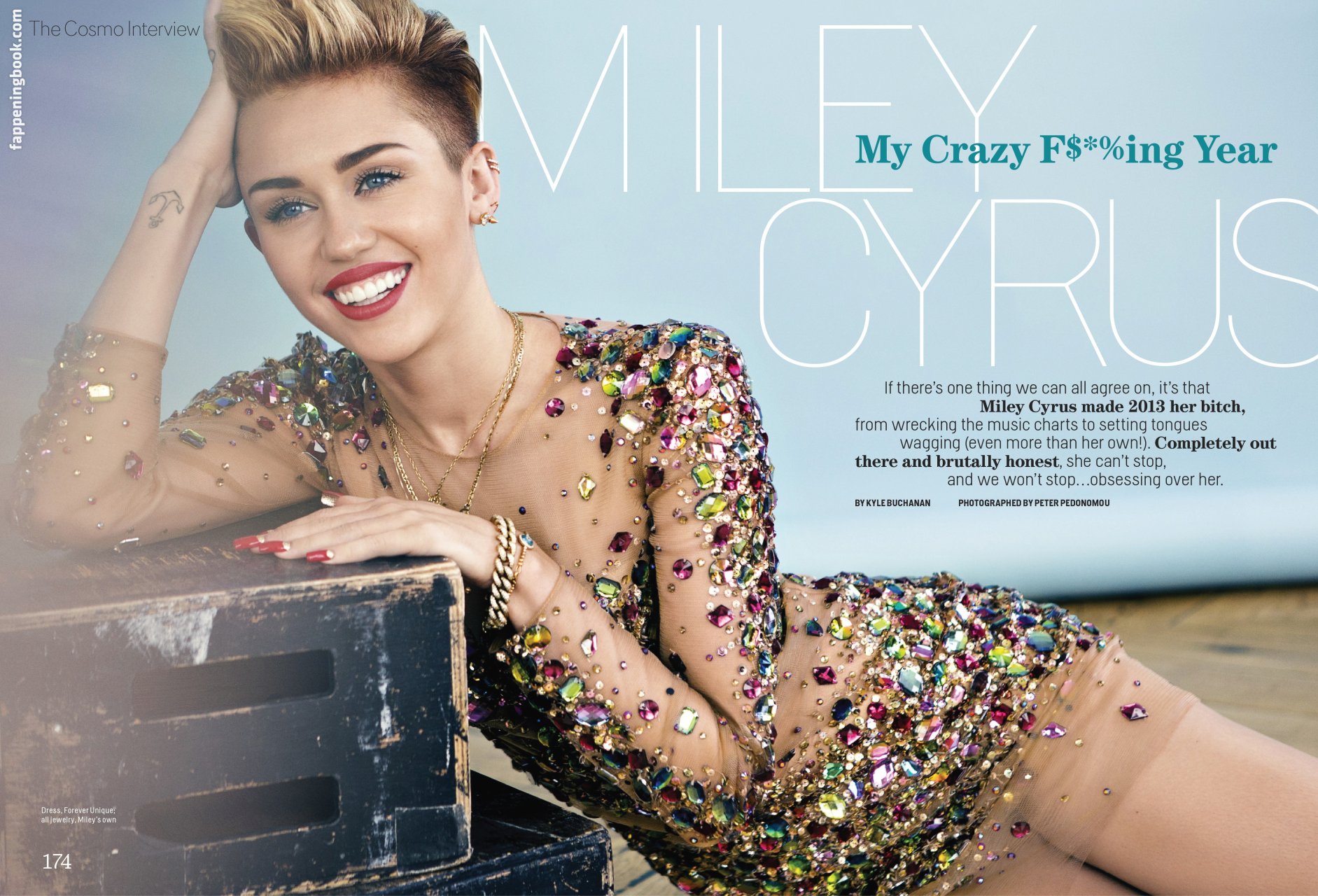 https://fappeningbook.com/photos/m/i/miley-cyrus/3000/2282.jpg