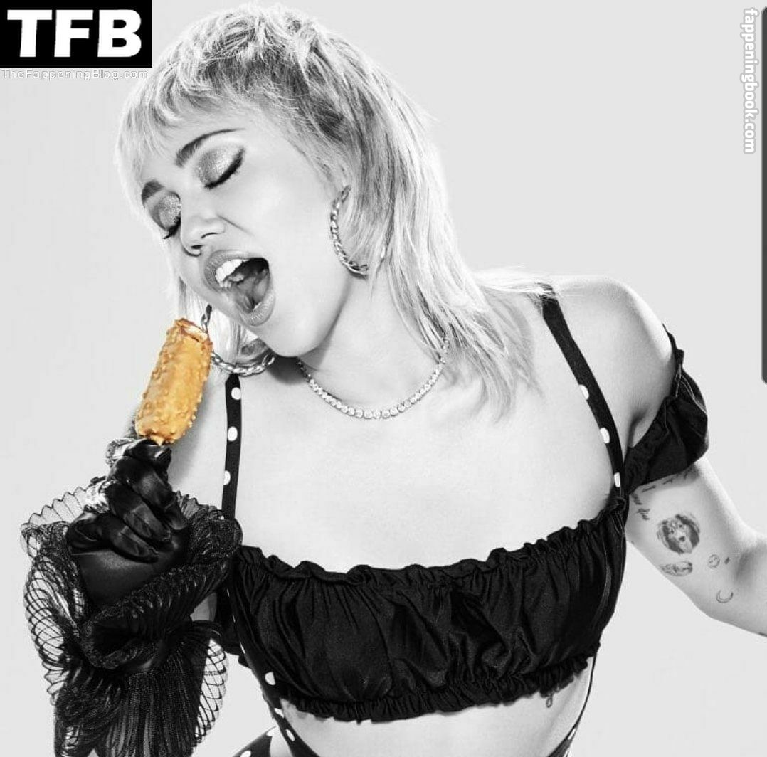 https://fappeningbook.com/photos/m/i/miley-cyrus/6000/5189.jpg