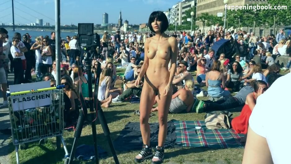 Monica Sims Nude