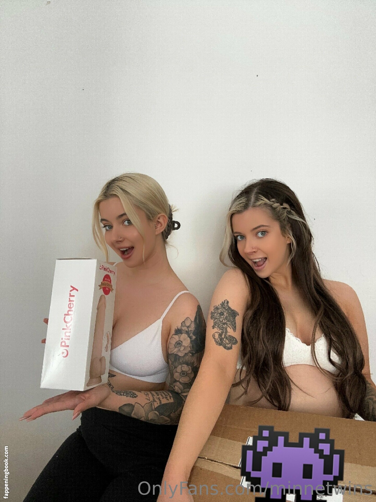 MinneTwins Nude OnlyFans Leaks