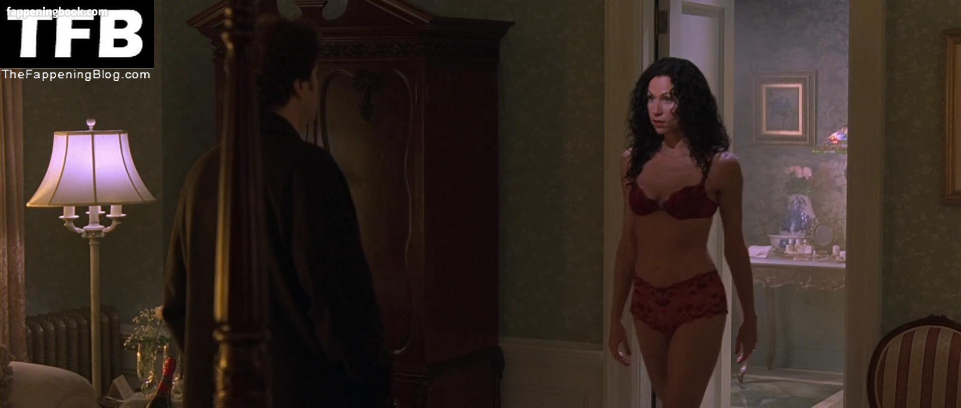 Minnie Driver Nude