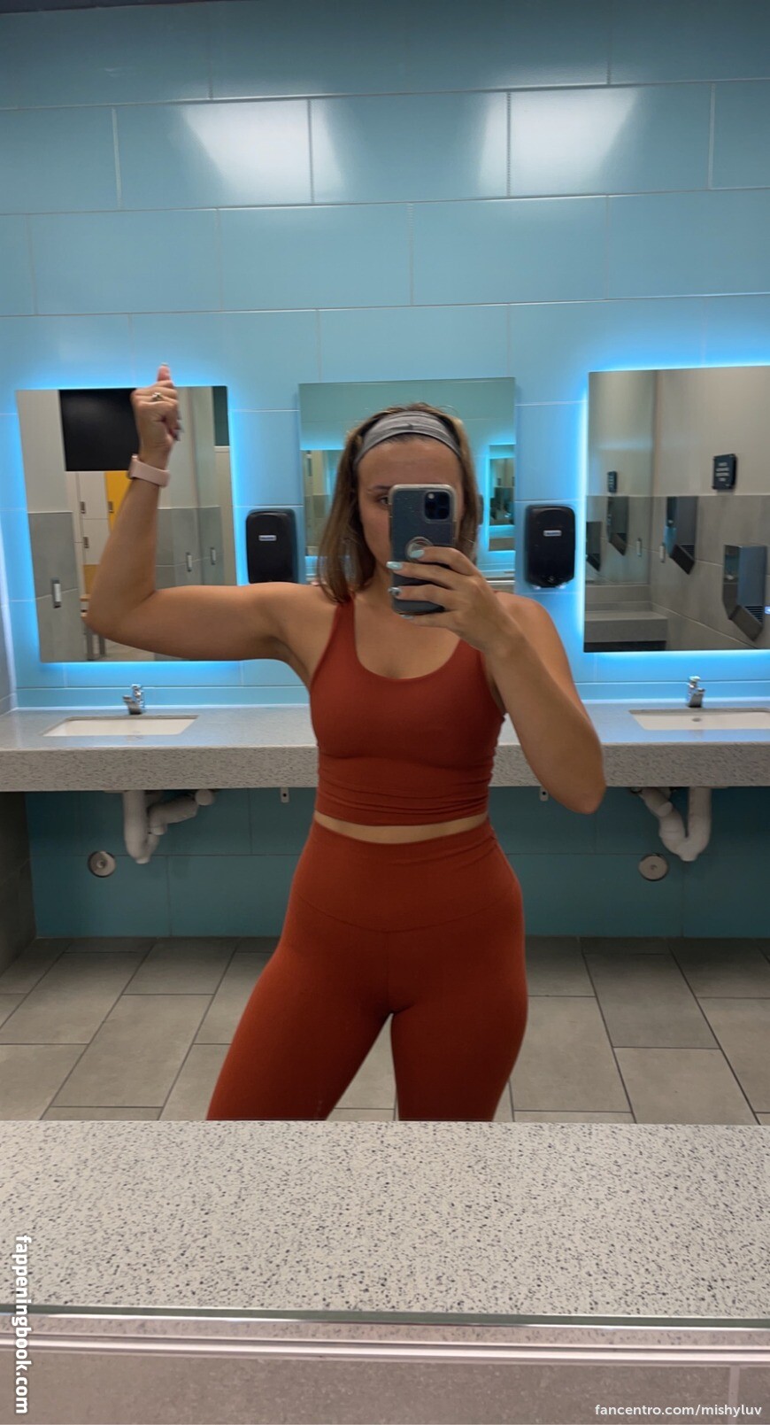 Mishyluv Nude OnlyFans Leaks.