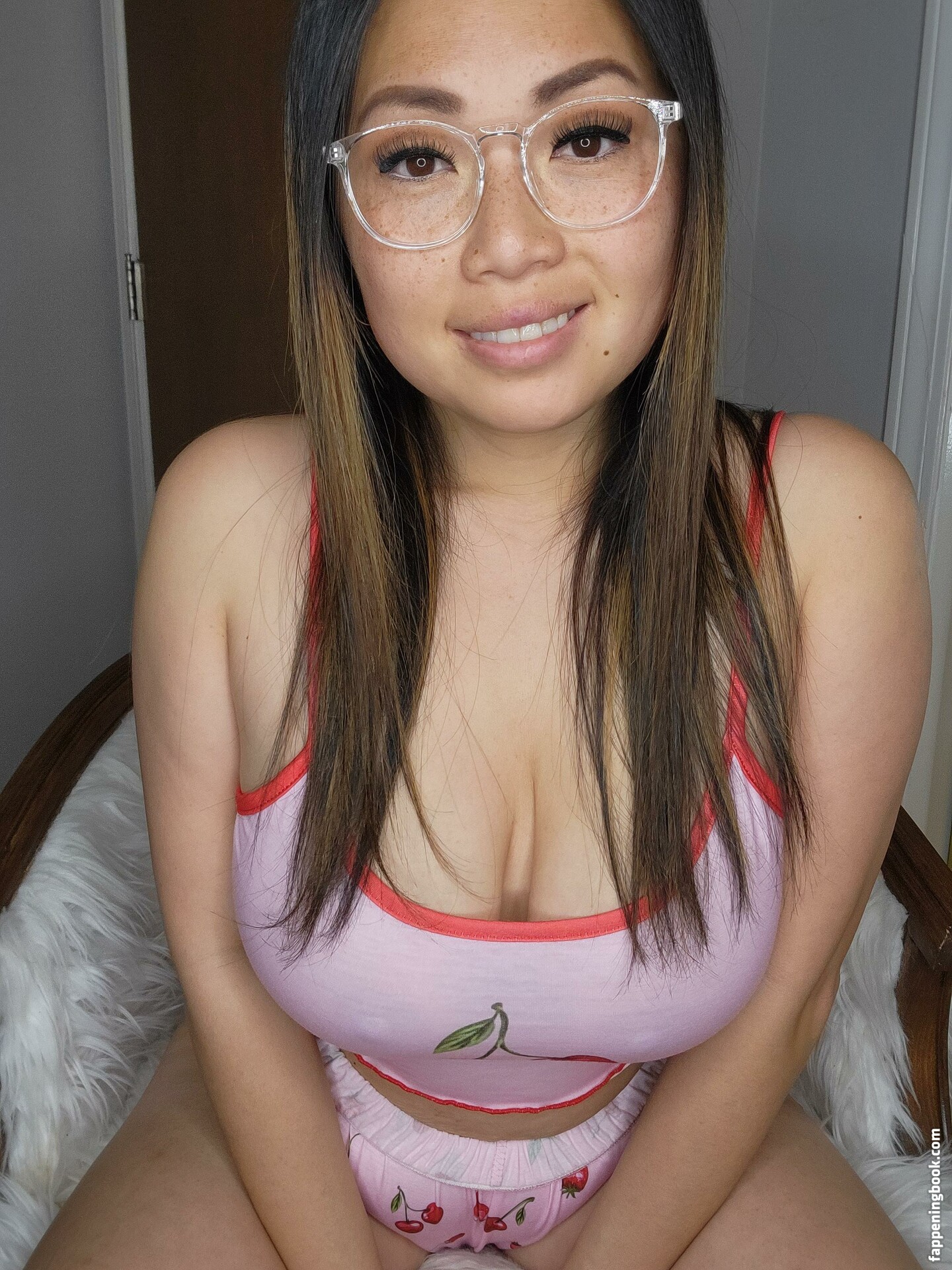 Miss Jee Yung Nude OnlyFans Leaks