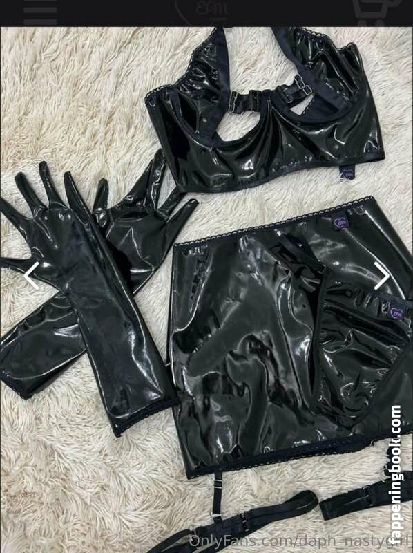 mistressdracarysvip Nude OnlyFans Leaks