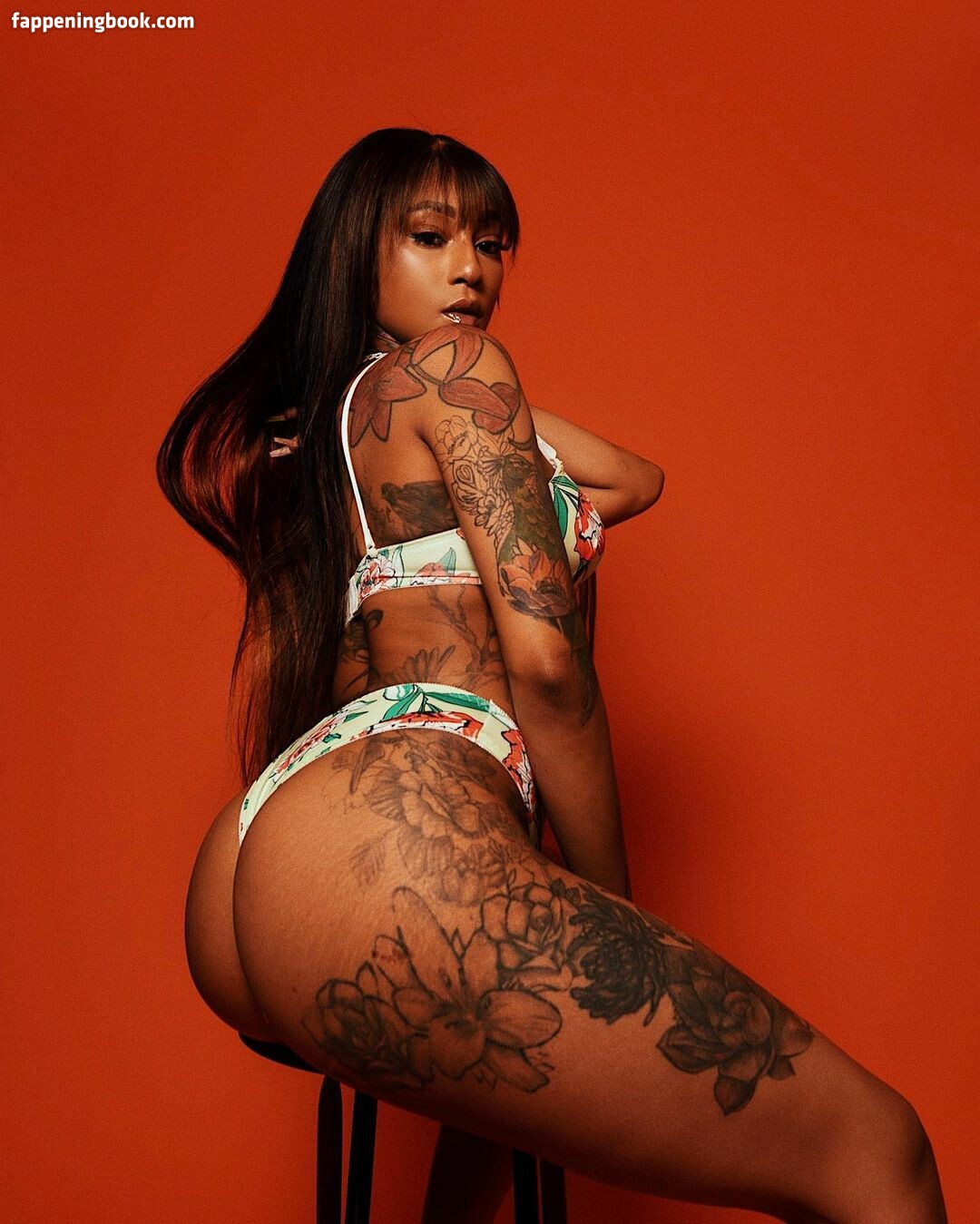 Mizz Twerksum Nude OnlyFans Leaks