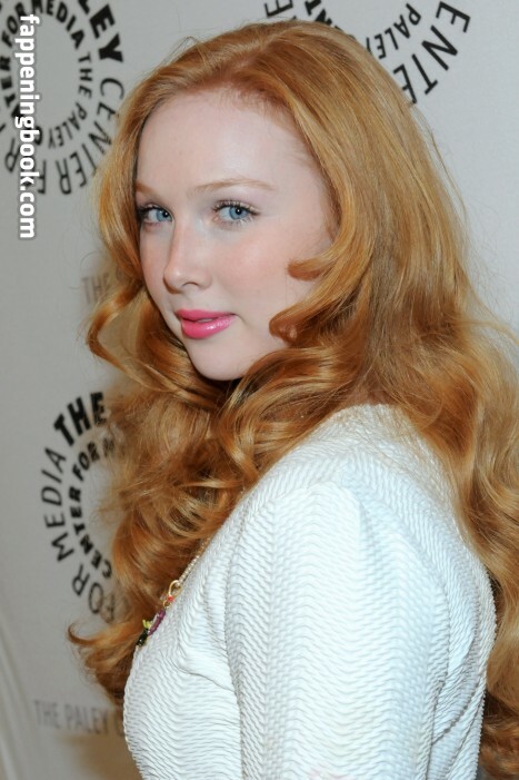 Molly C. Quinn Fapello Latest Exclusive Leaked Photos