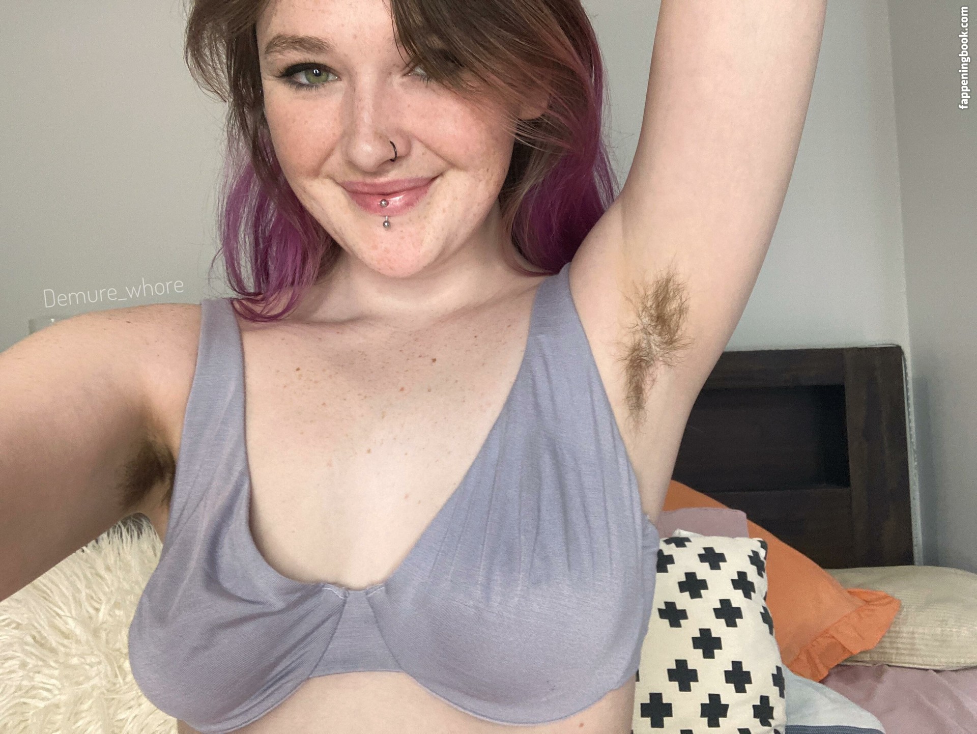 Molly Demure Nude OnlyFans Leaks