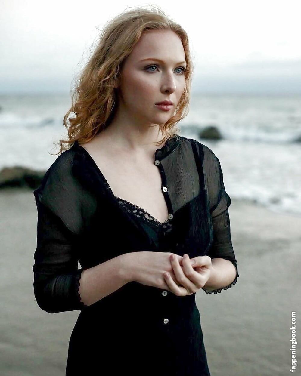 Molly Quinn Lassmolly Nude OnlyFans Leaks The Fappening Photo FappeningBook