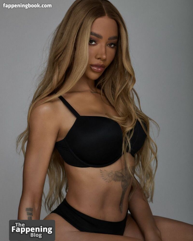 Munroe Bergdorf Fapello Latest Exclusive Leaked Photos