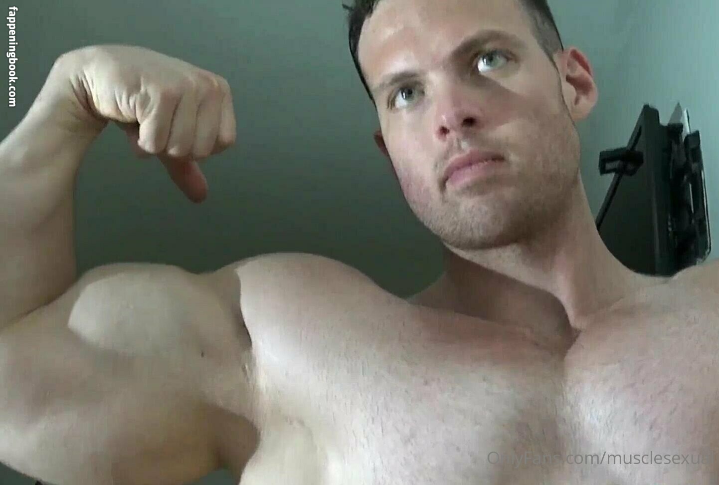 musclesexual Nude OnlyFans Leaks