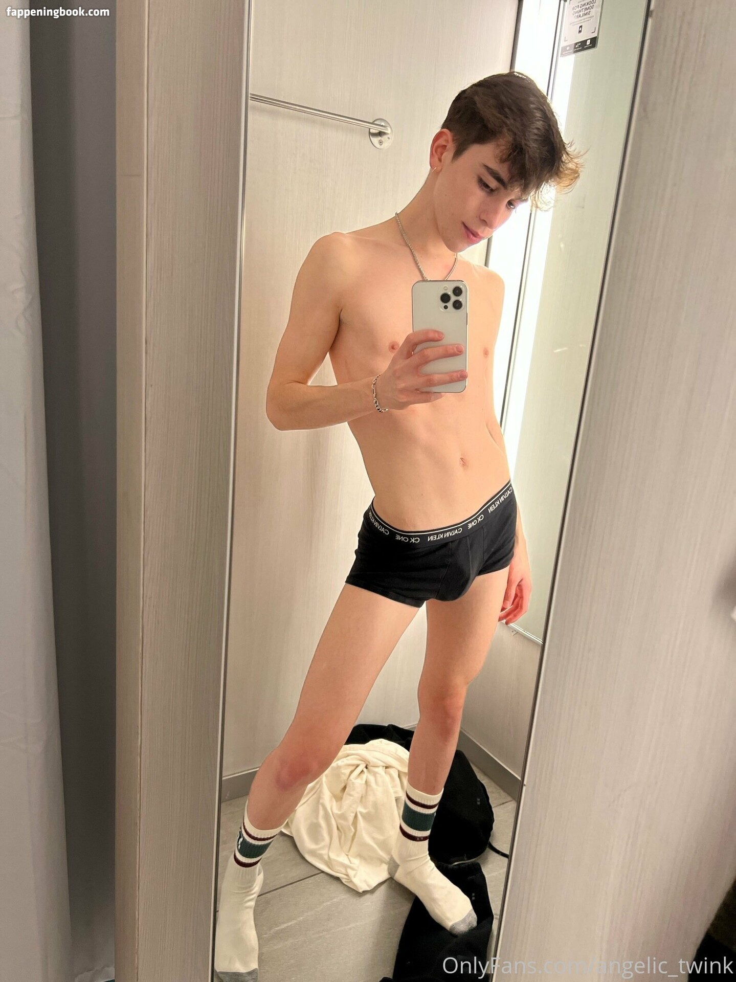 mxchcuevas Fapello Latest Exclusive Leaked Photos