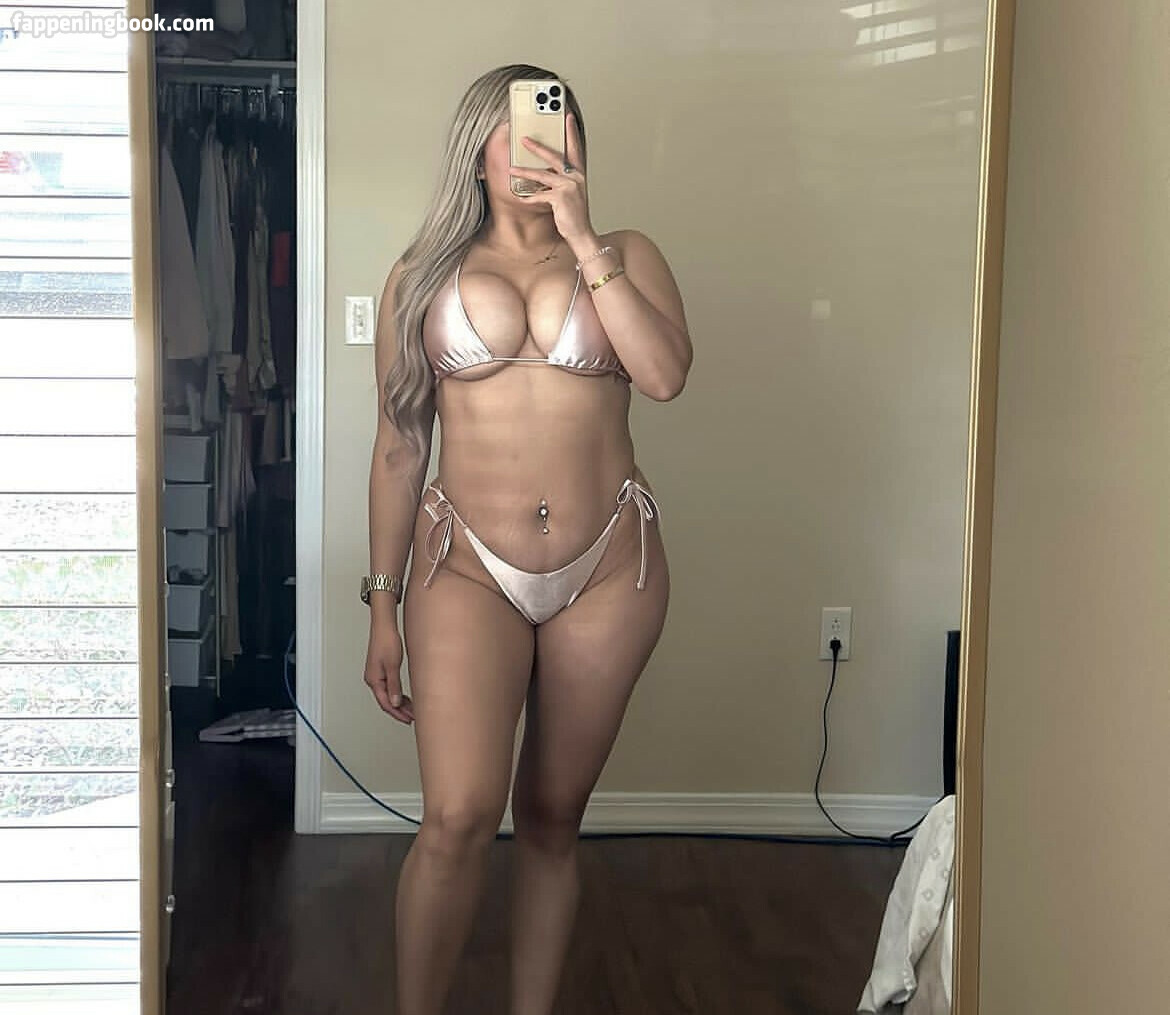 nadjavee Nude OnlyFans Leaks