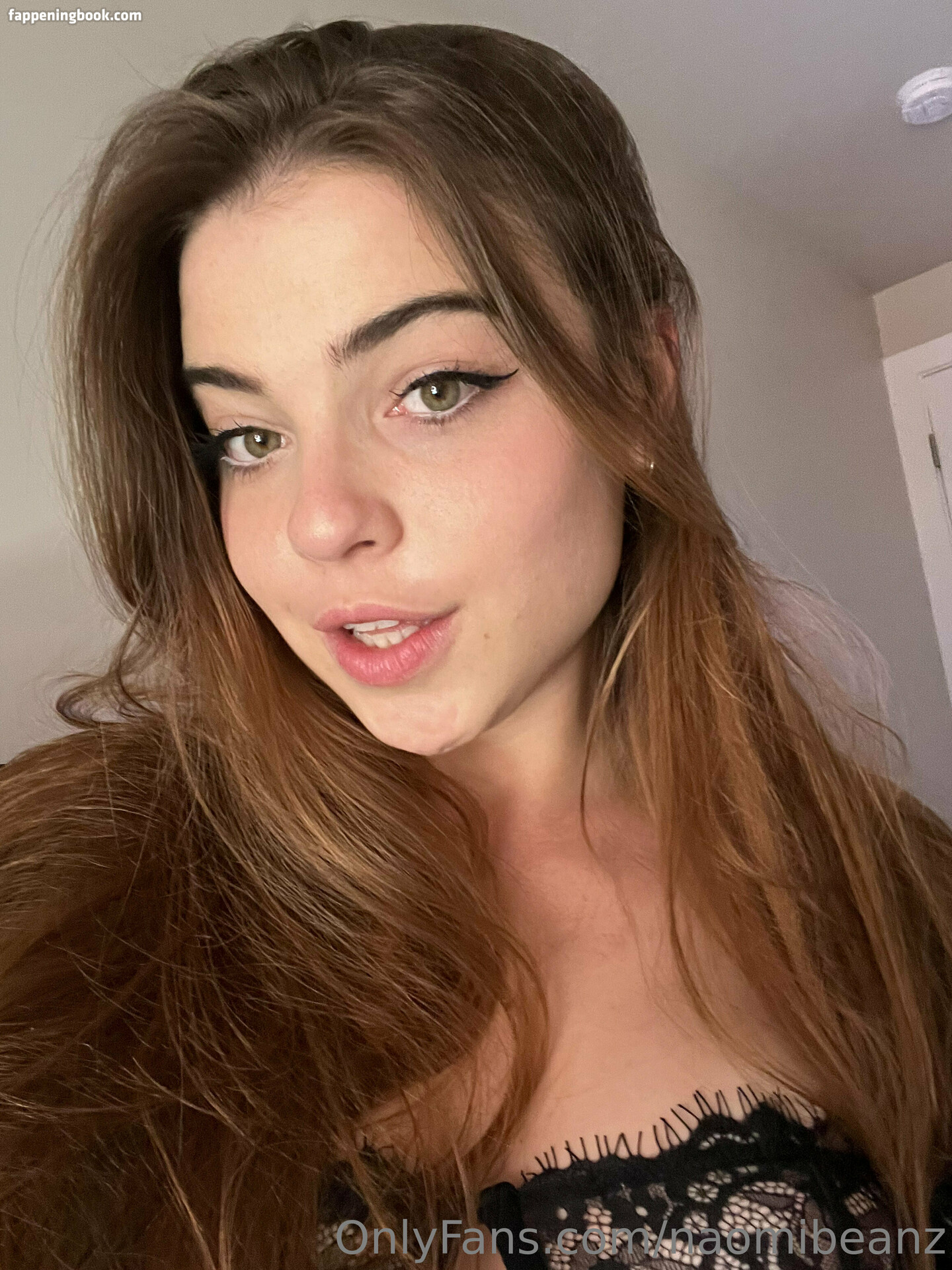 naomibeanz Nude OnlyFans Leaks