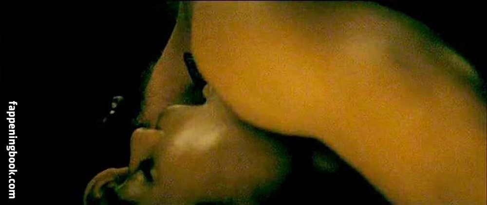 Naomie Harris Nude