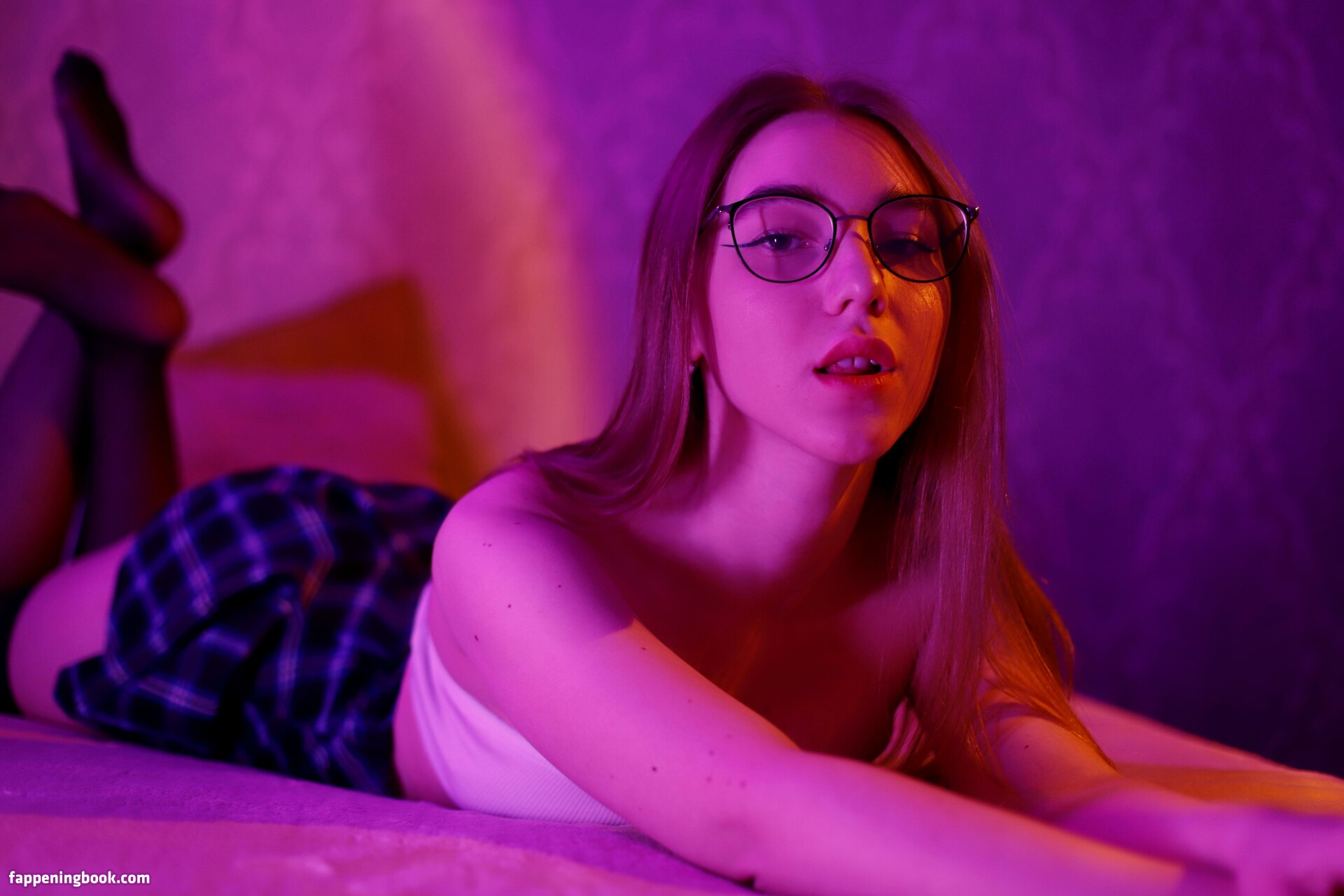 Nerdy-freyua