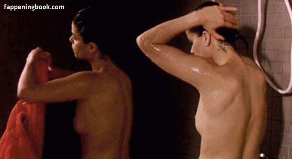 Campbell fappening neve Neve Campbell