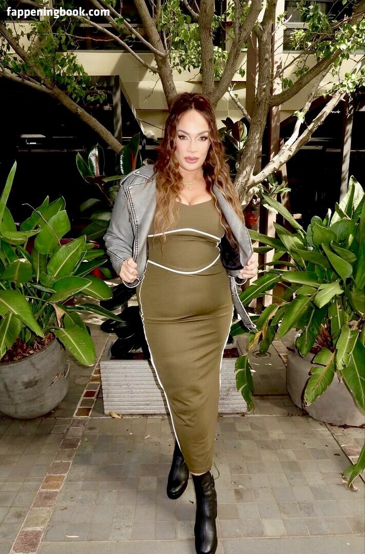 Nia Jax Fapello Latest Exclusive Leaked Photos