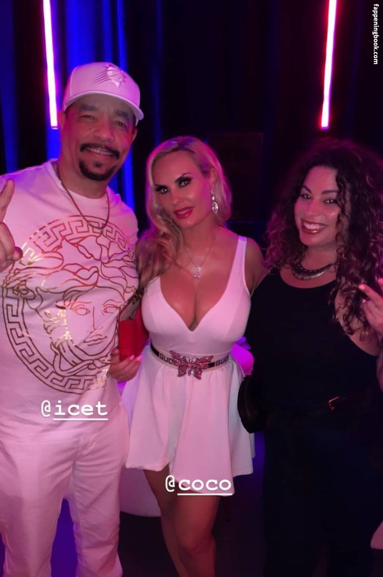 https://fappeningbook.com/photos/n/i/nicole-coco-austin/1000/105.jpg