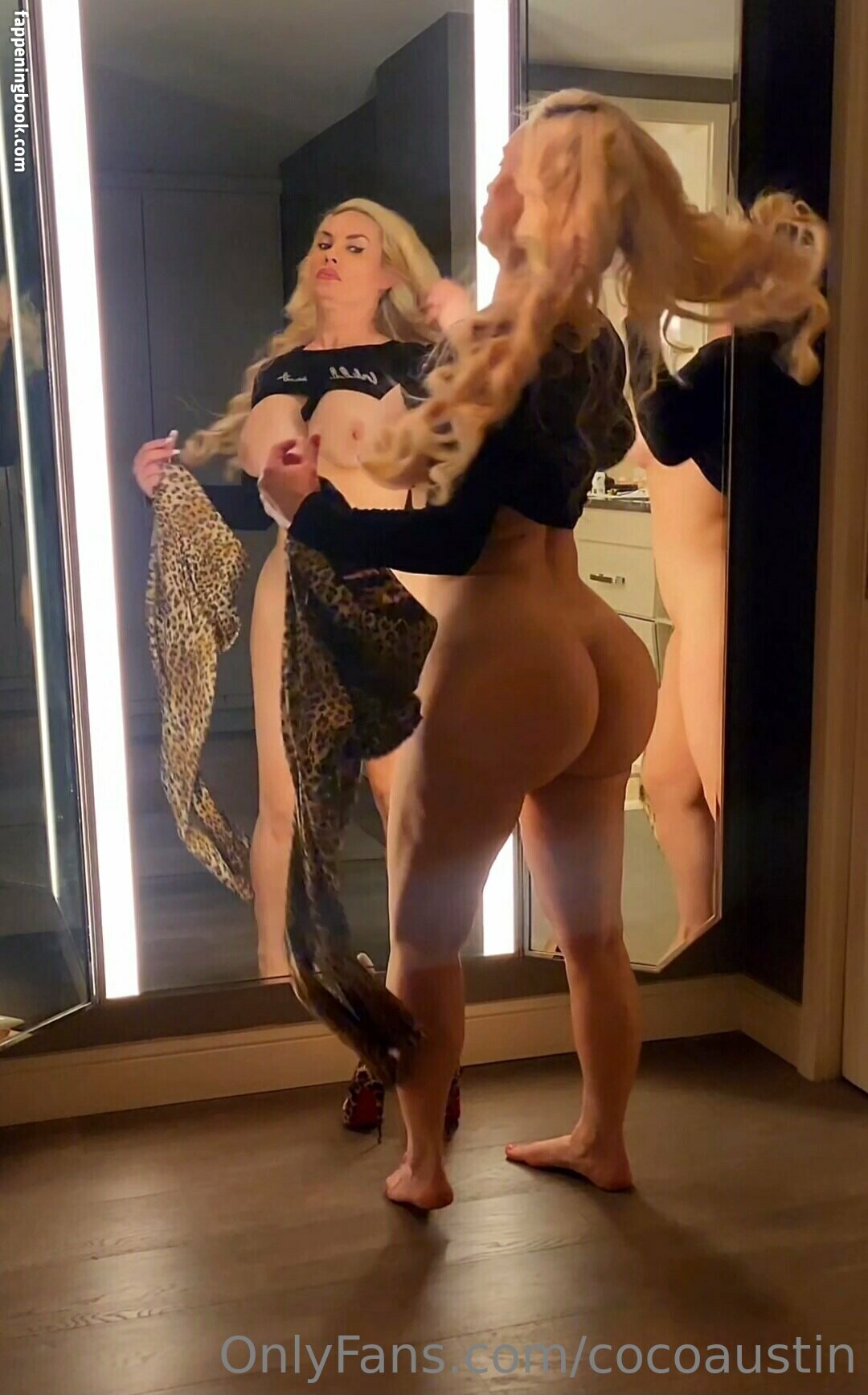 https://fappeningbook.com/photos/n/i/nicole-coco-austin/1000/789.jpg