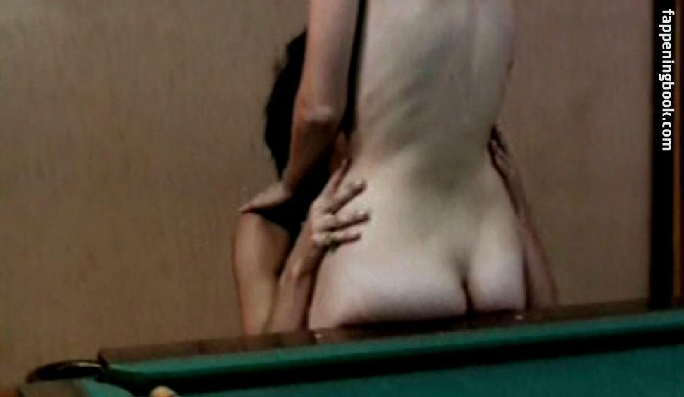 Puzzi nua nicole Pornochanchada (1974