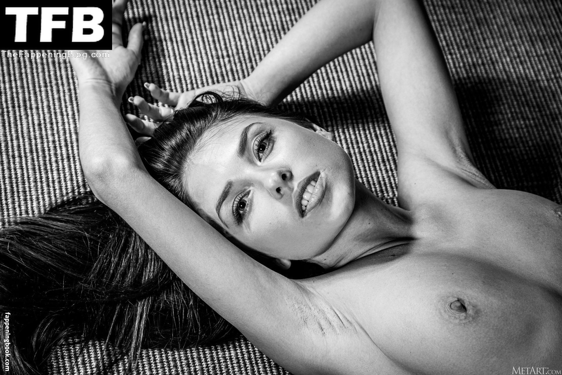 Niemira Nude