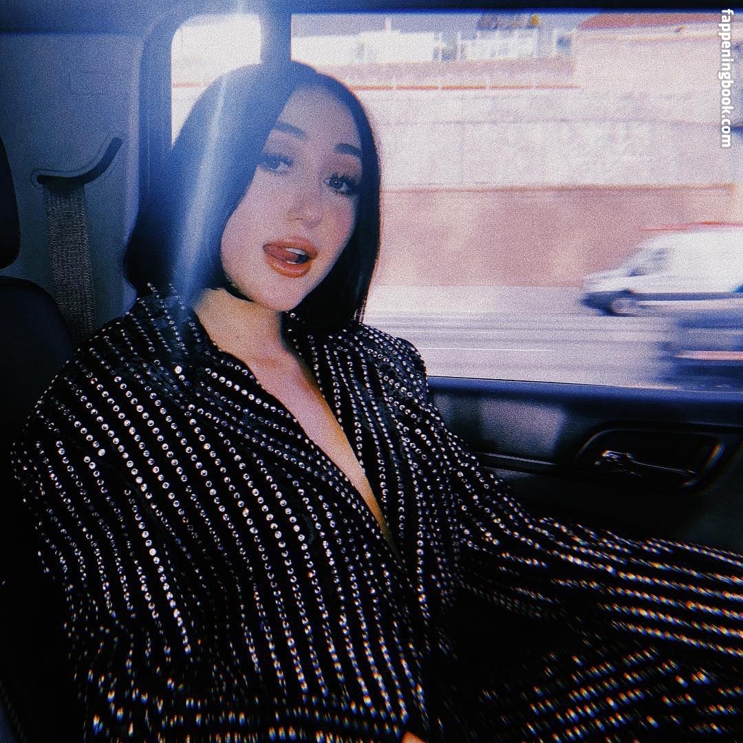 Noah Cyrus Nude The Fappening Photo 1034524 Fappeningbook