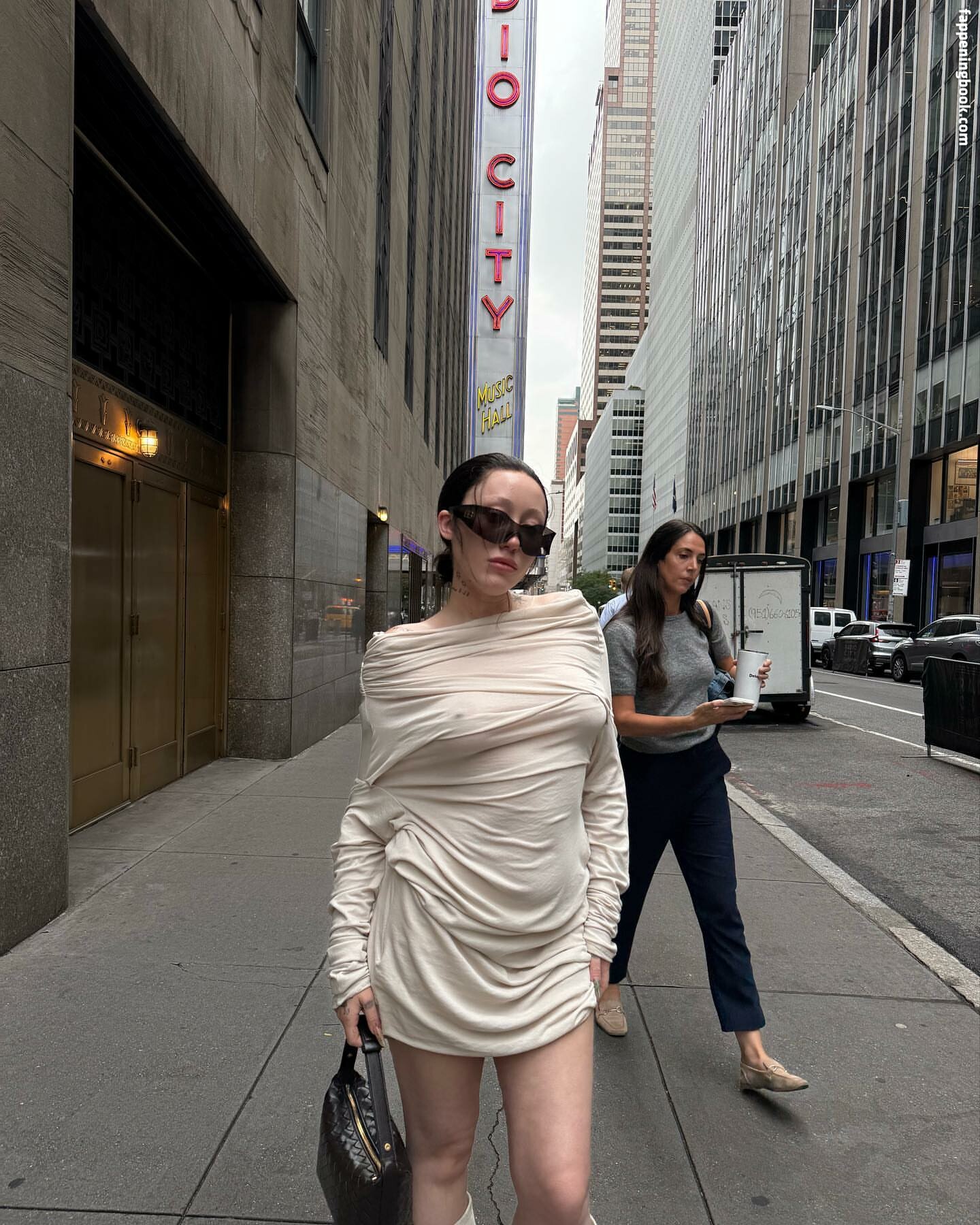 Noah Cyrus Fapello Latest Exclusive Leaked Photos